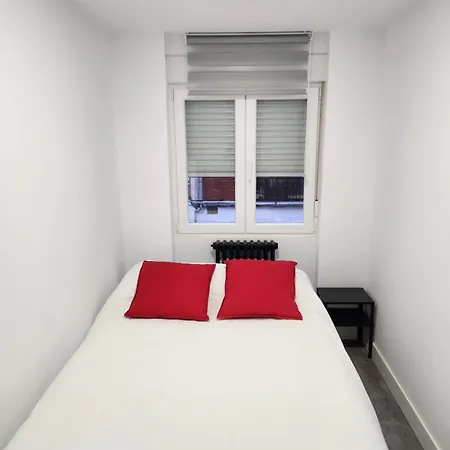 Piso Centrico, Cerca De Hospitales Y Centro. Leon
