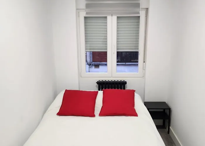 Piso Centrico, Cerca De Hospitales Y Centro. León